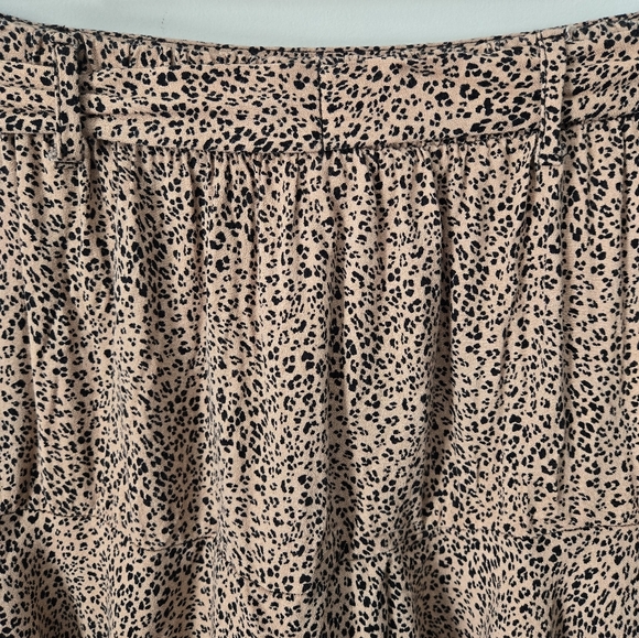 URBAN ROMANTICS Leopard Print Tan Rayon Skort With Bow Detail - Picture 5 of 6